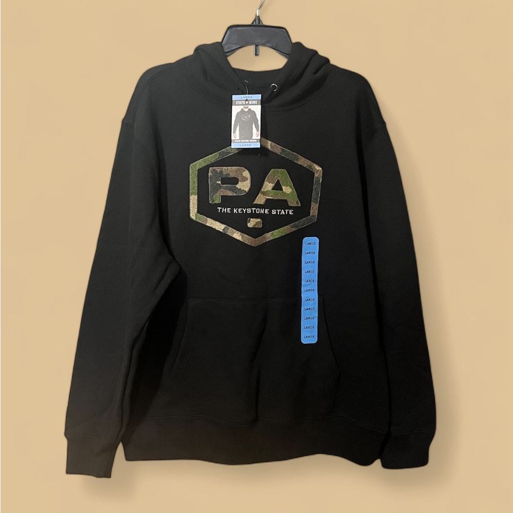 NWT State of Mine Hoodie, “PA The Keystone State” Black & Camuflage Design Large